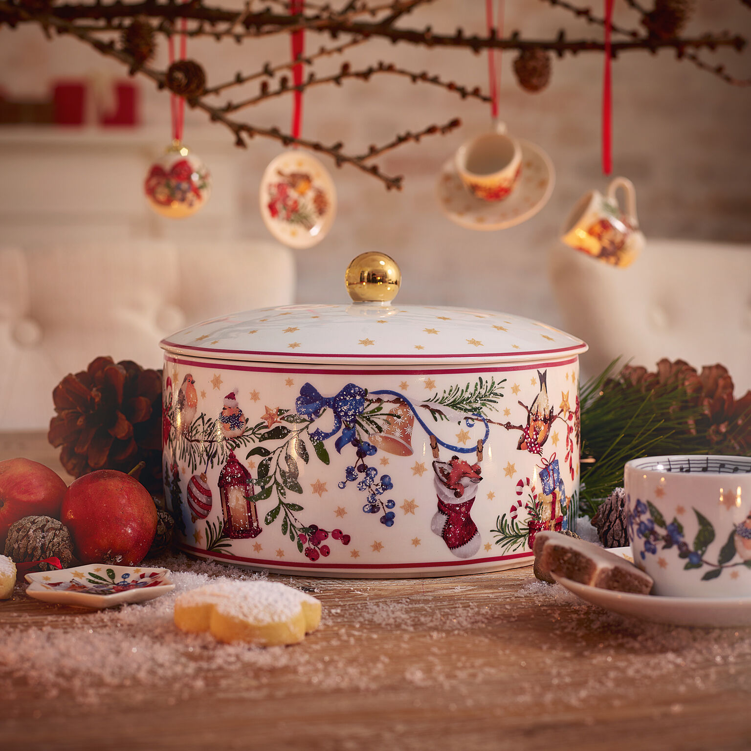 Hutschenreuther Merry Christmas Nordic Piatto Piano Rosso Porcellana 22 x 23 x 3 cm 