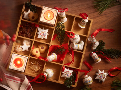 Weihnachtsliche Anhänger von Hutschenreuther Sammeledition 2024Teller