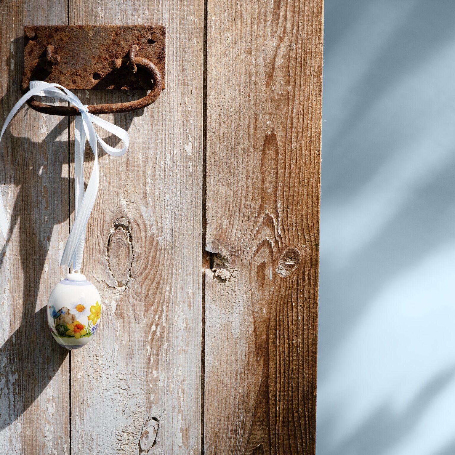 Hutschenreuther Porcelain, Porcelain egg, Collector's Items Easter