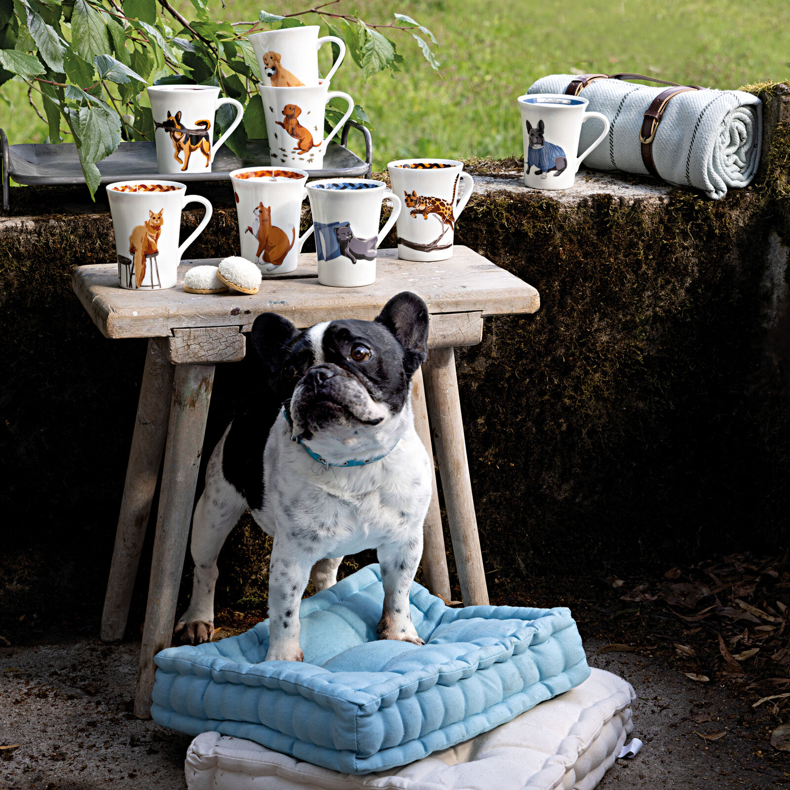 Mug with handle image number null