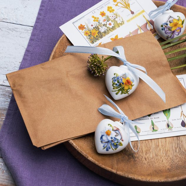 Porcelain mini-heart image number 2