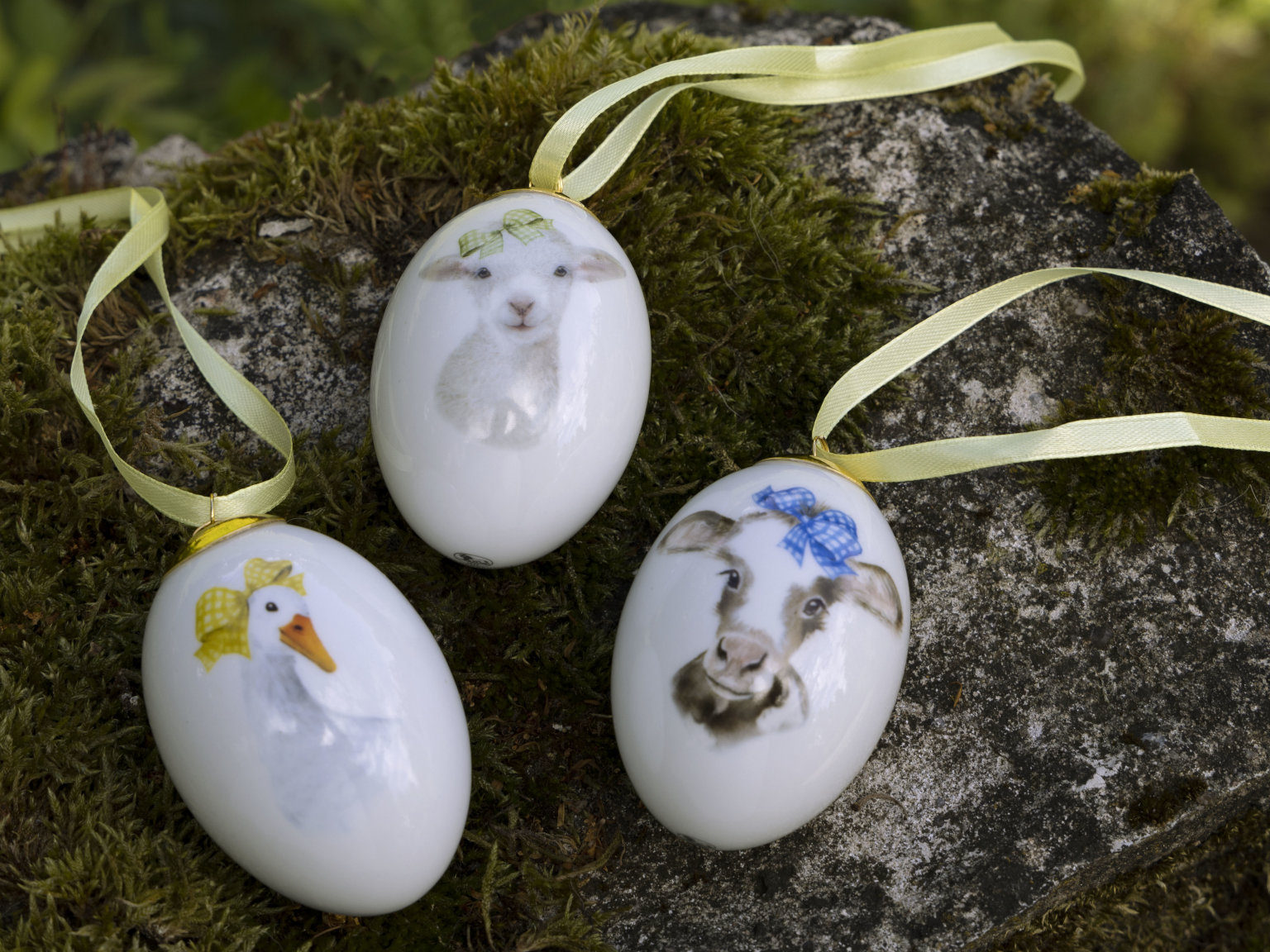 Hutschenreuther pendants porcelain eggs baby animals lamb, calve and gosling